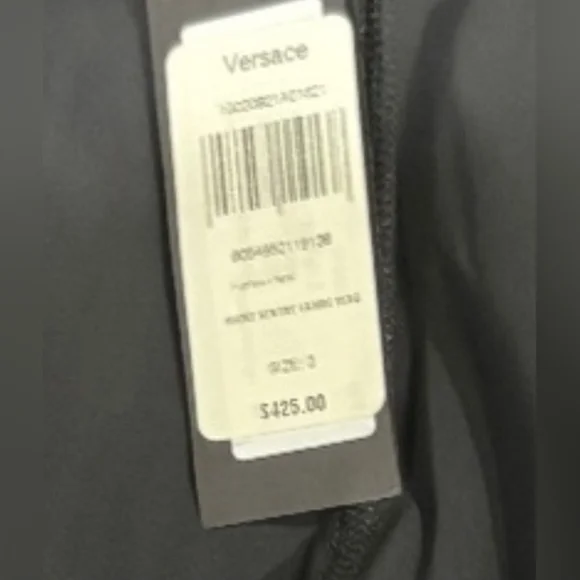 Versace Women's Gym / Cycling Shorts With Greca Signature Inserts Size 3 (NWT) - Picture 6 of 6